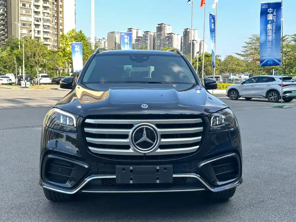 Mercedes-Benz GLS — миниатюра 4