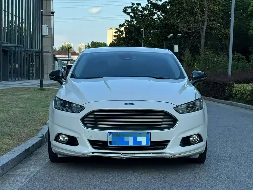 Ford Mondeo — миниатюра 2