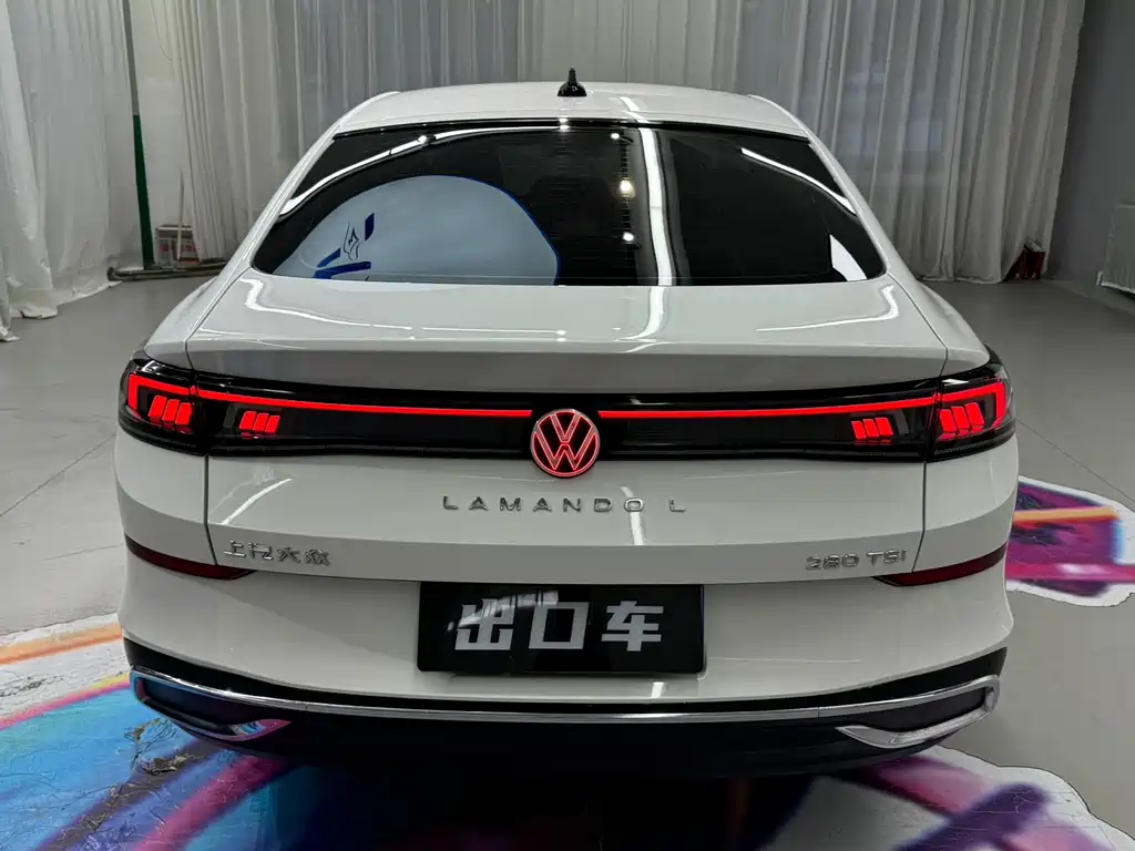 VOLKSWAGEN LINGDU