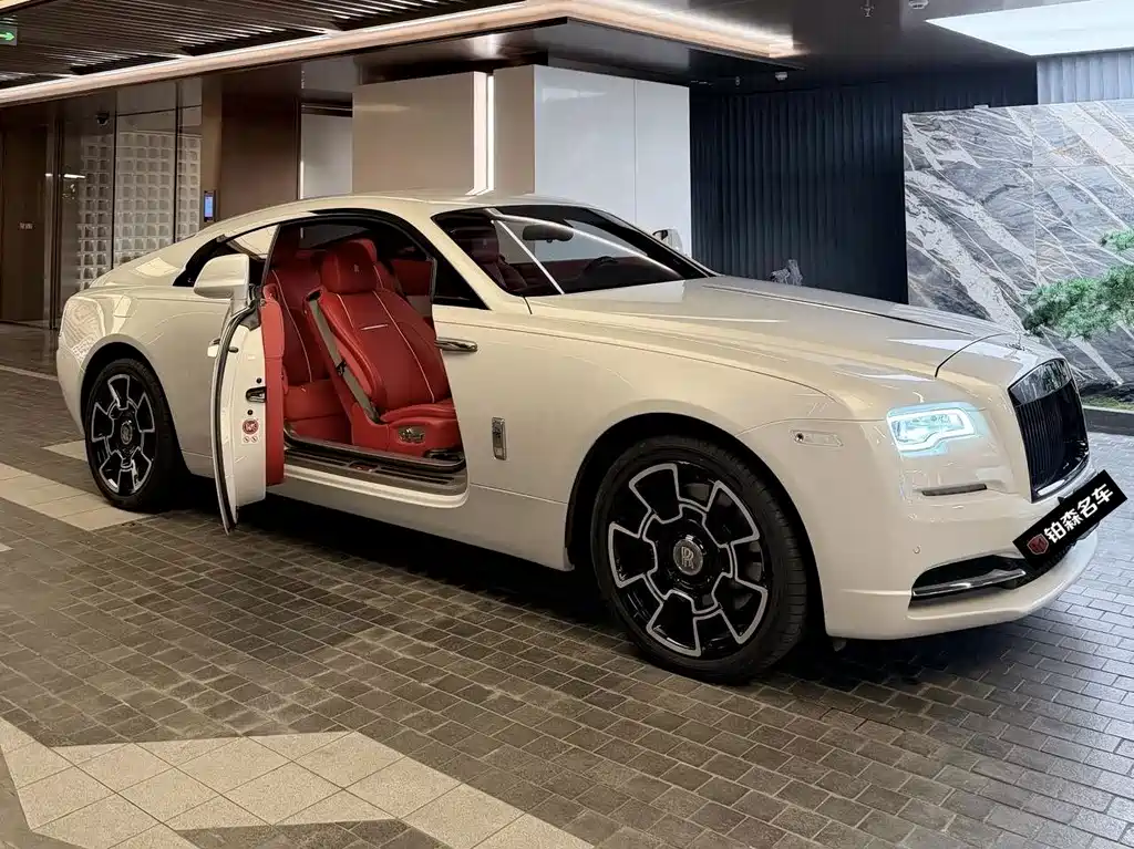 Rolls-Royce Wraith — миниатюра 3