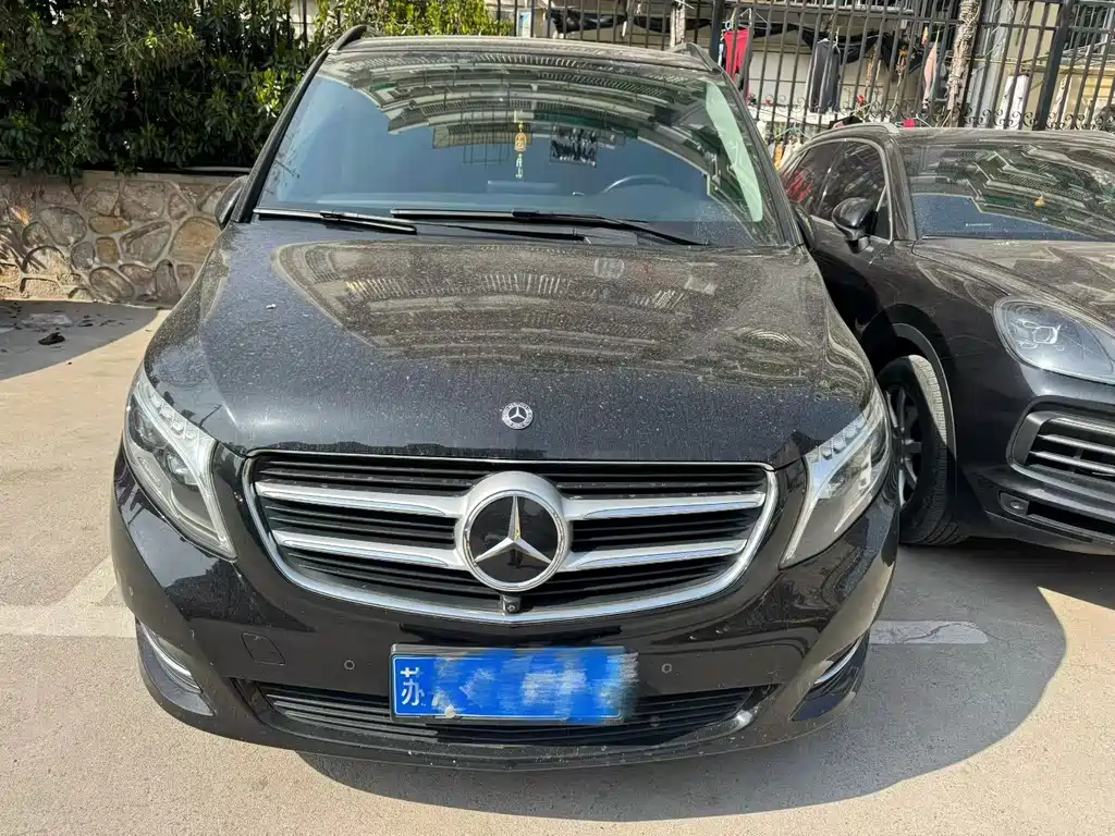 Mercedes-Benz V-Class 2020