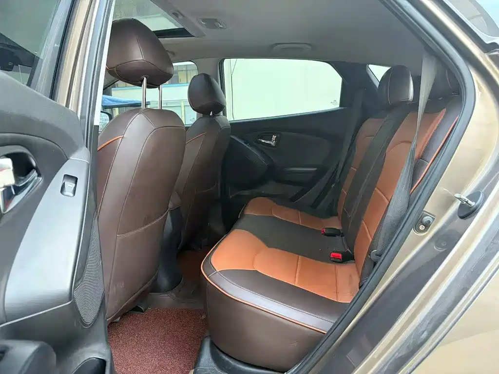 Hyundai ix35 — миниатюра 8