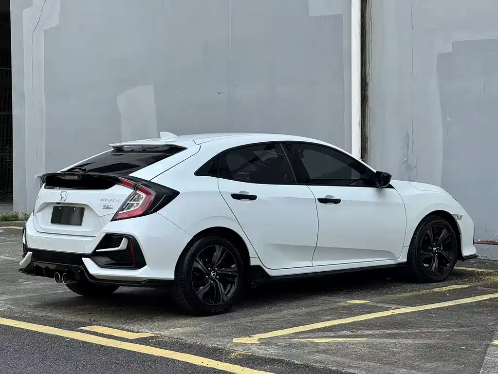 Honda Civic — миниатюра 6