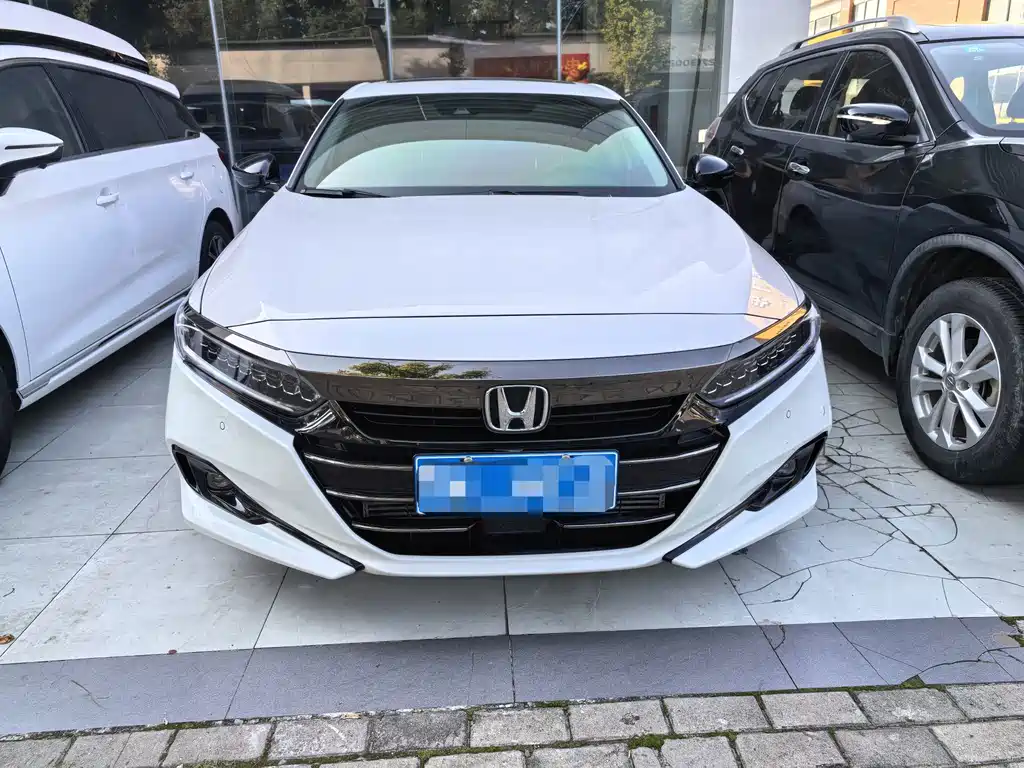 Honda Accord — миниатюра 2