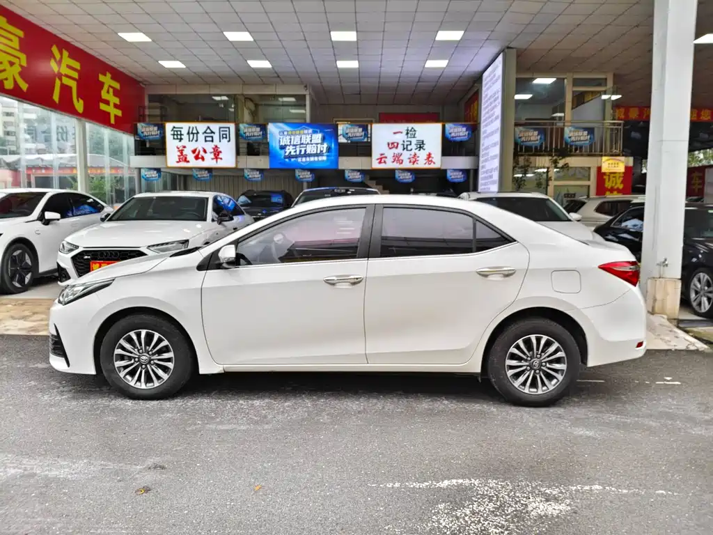 Toyota Corolla — миниатюра 10