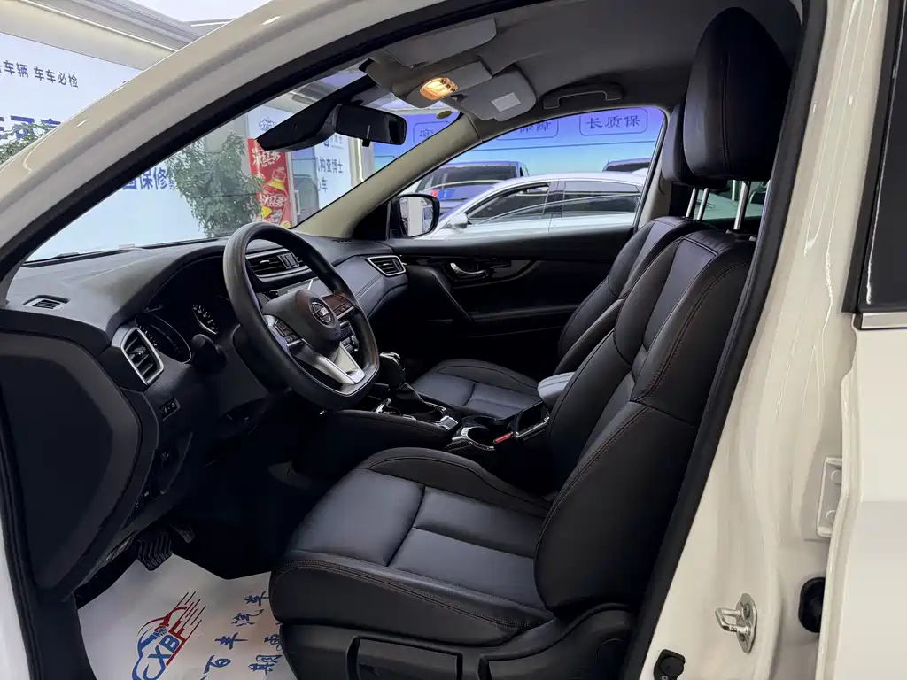 Nissan Qashqai — миниатюра 4