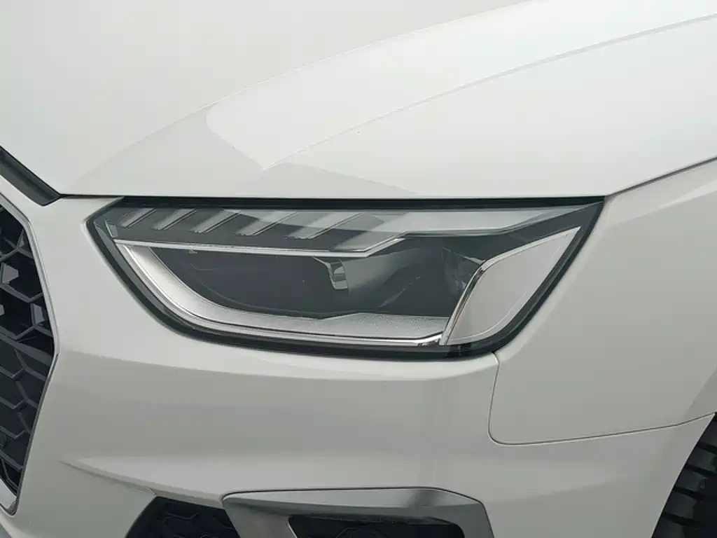 Audi A4L — миниатюра 14