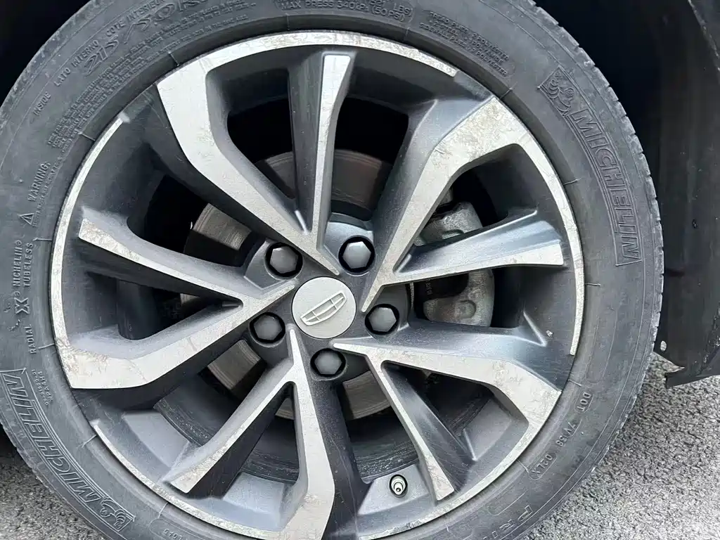 Geely Emgrand GS — миниатюра 12