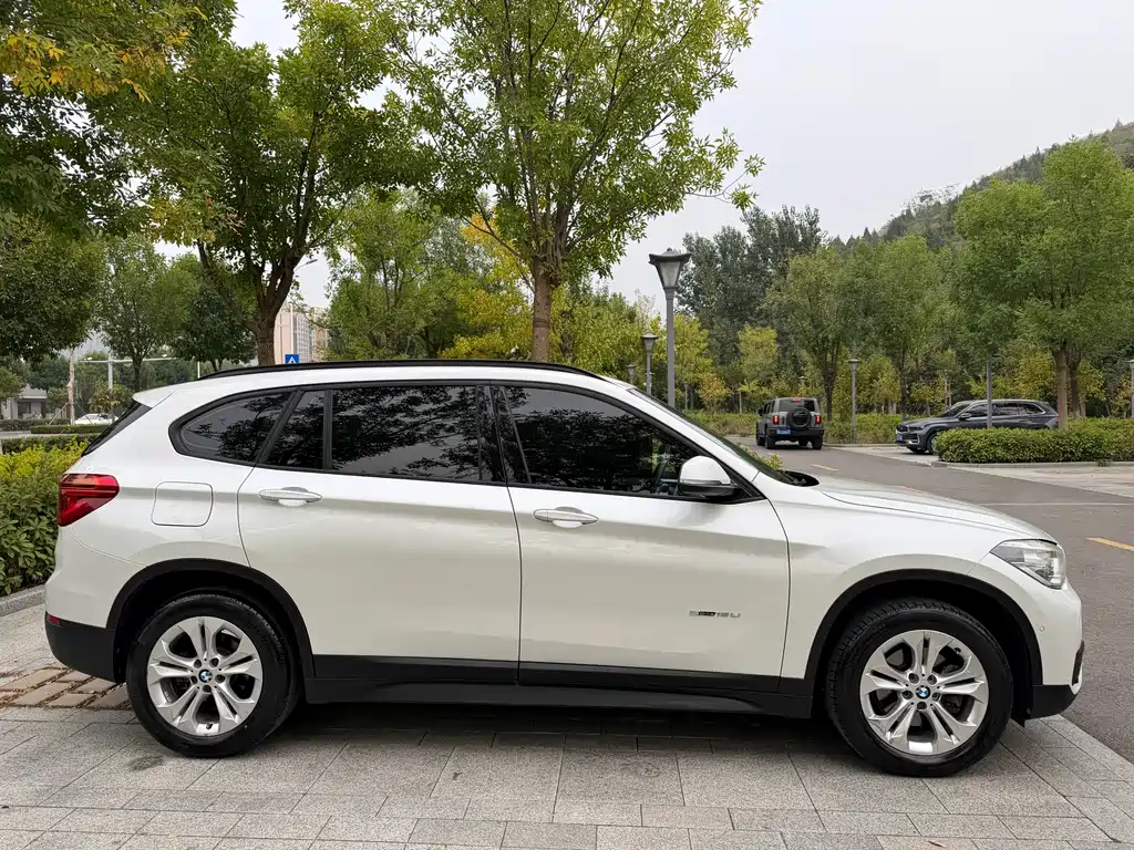 BMW X1 — миниатюра 4