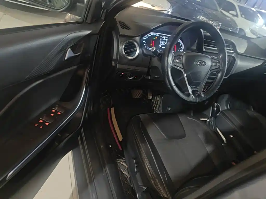 Chery Tiggo 3x — миниатюра 16
