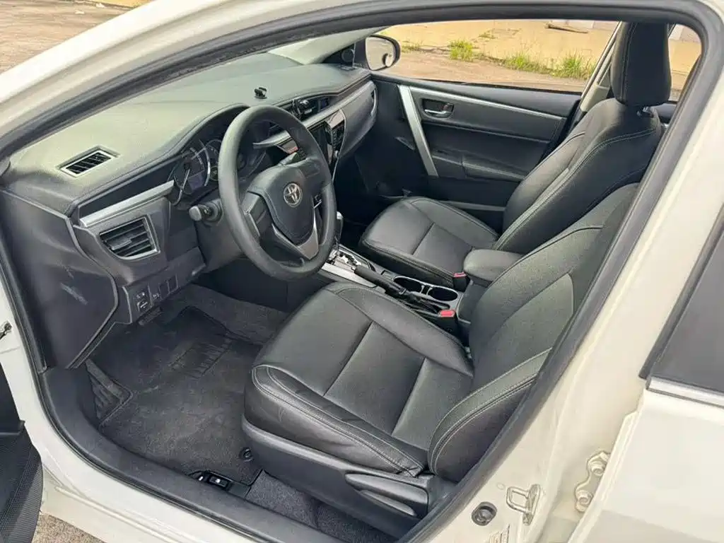 Toyota Corolla — миниатюра 4