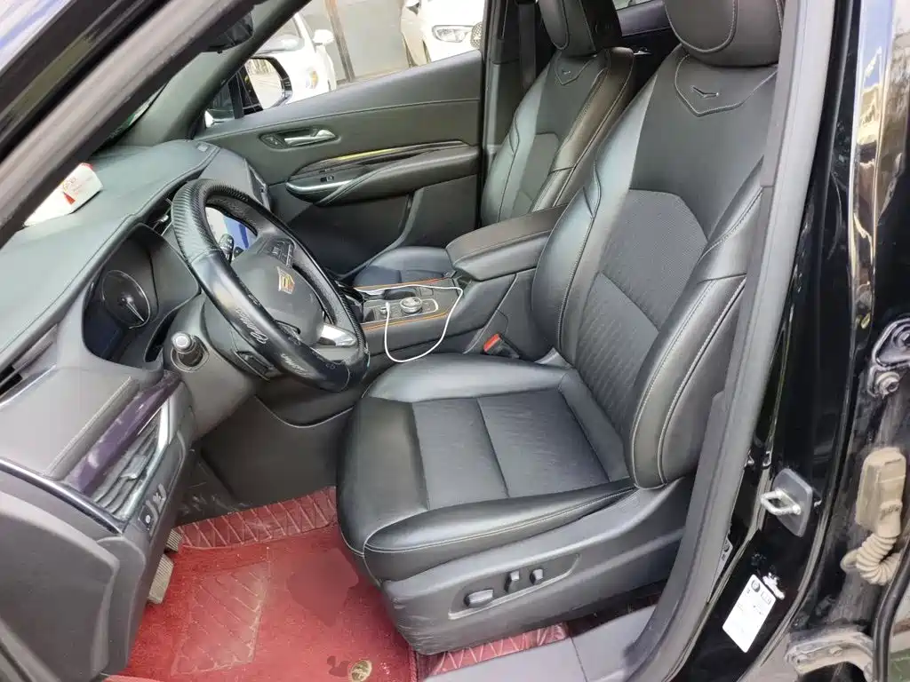 Cadillac XT4 — миниатюра 16