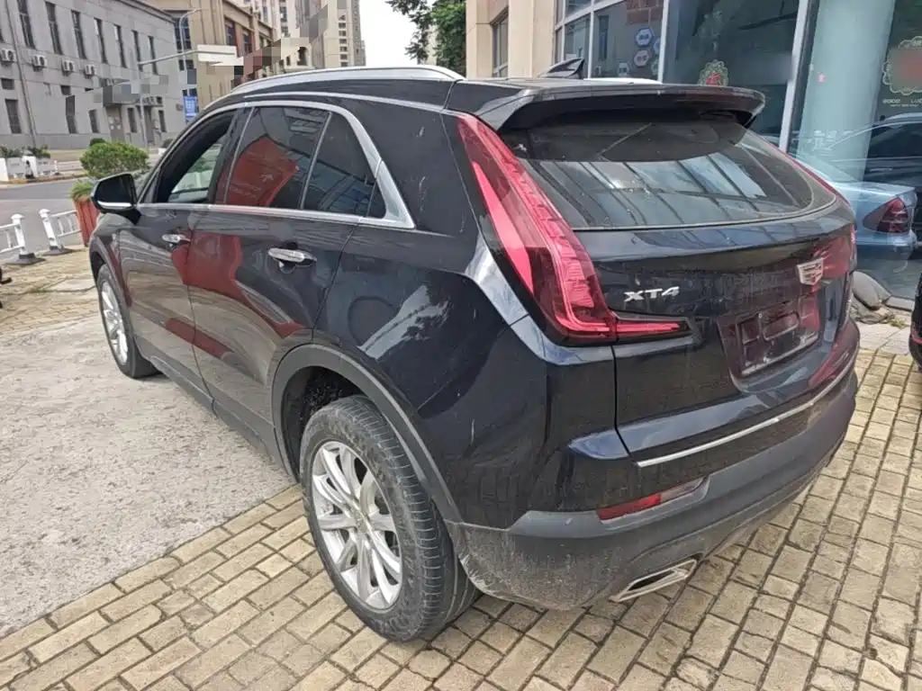 Cadillac XT4 — миниатюра 5