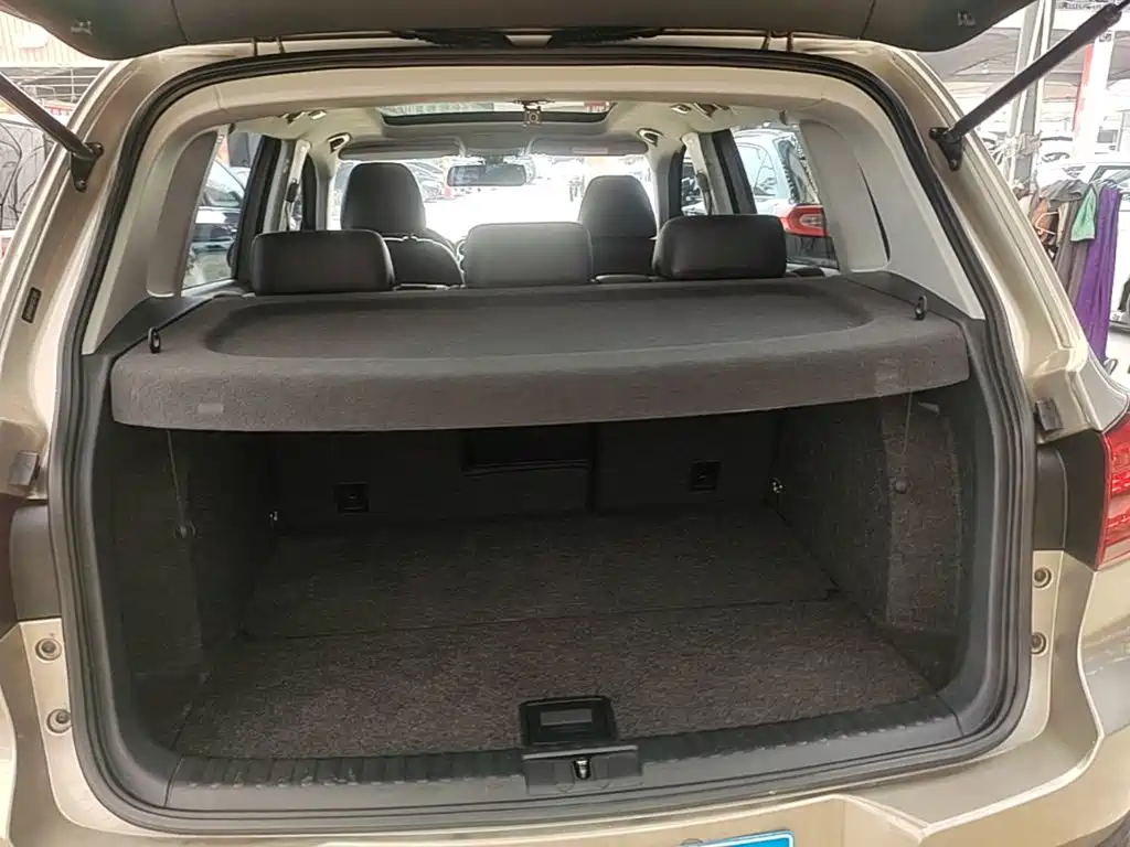 Volkswagen Tiguan — миниатюра 19