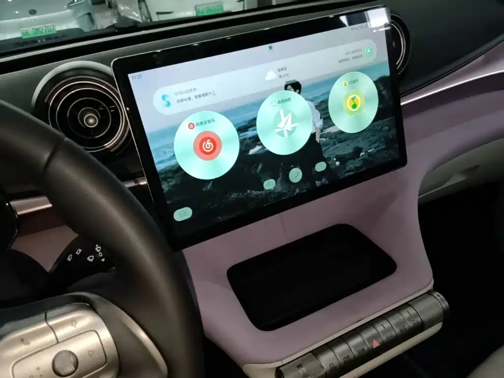 BYD Dolphin — миниатюра 13