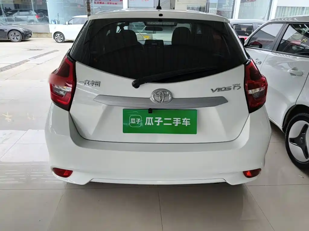 Toyota Vios FS — миниатюра 6