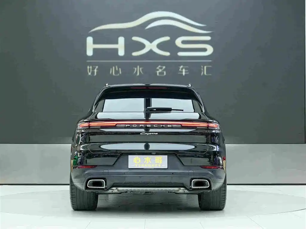 Porsche Cayenne — миниатюра 5