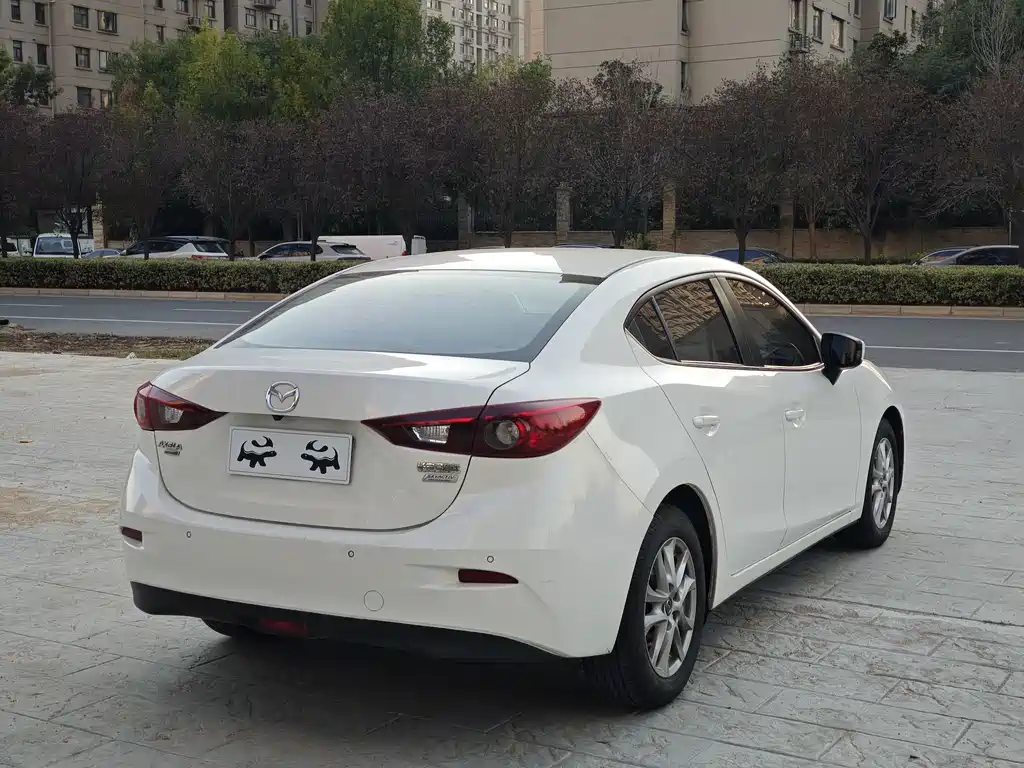 Mazda 3 Axela — миниатюра 7