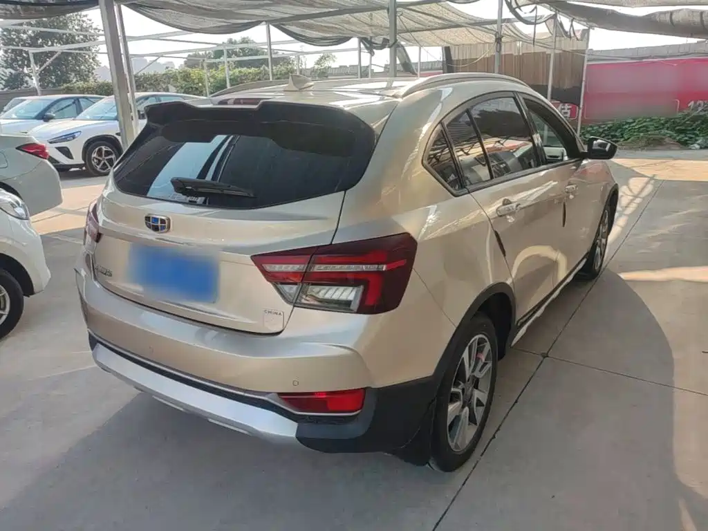 Geely Vision S1 — миниатюра 7