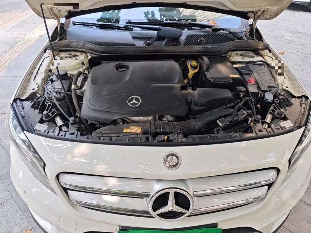 Mercedes-Benz GLA — миниатюра 21