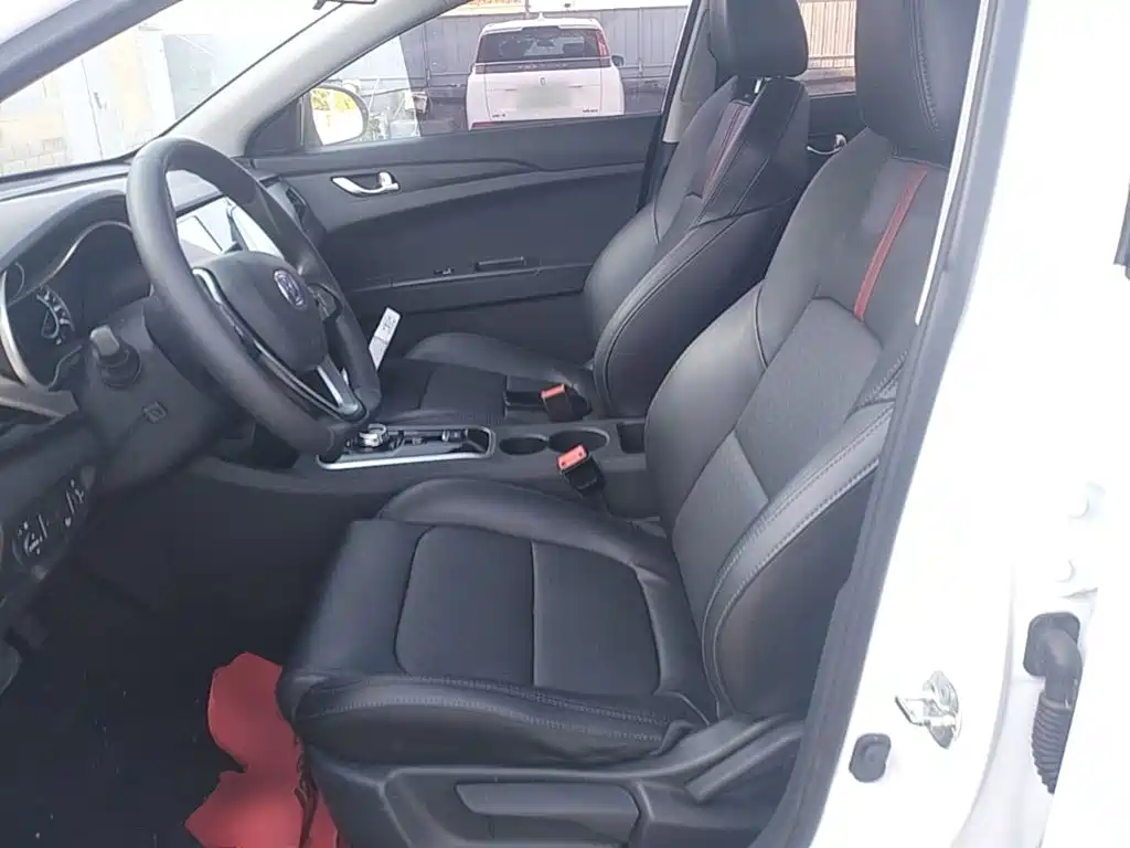 Changan Eado New Energy — миниатюра 15
