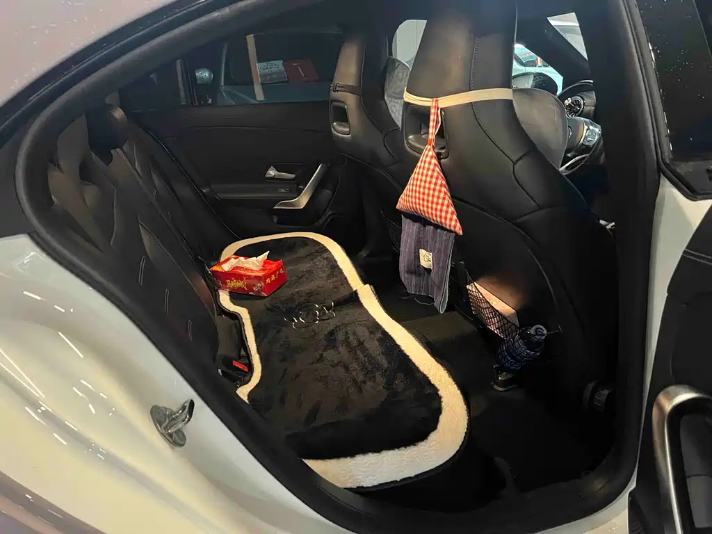 Mercedes-Benz CLA (Import) — миниатюра 4