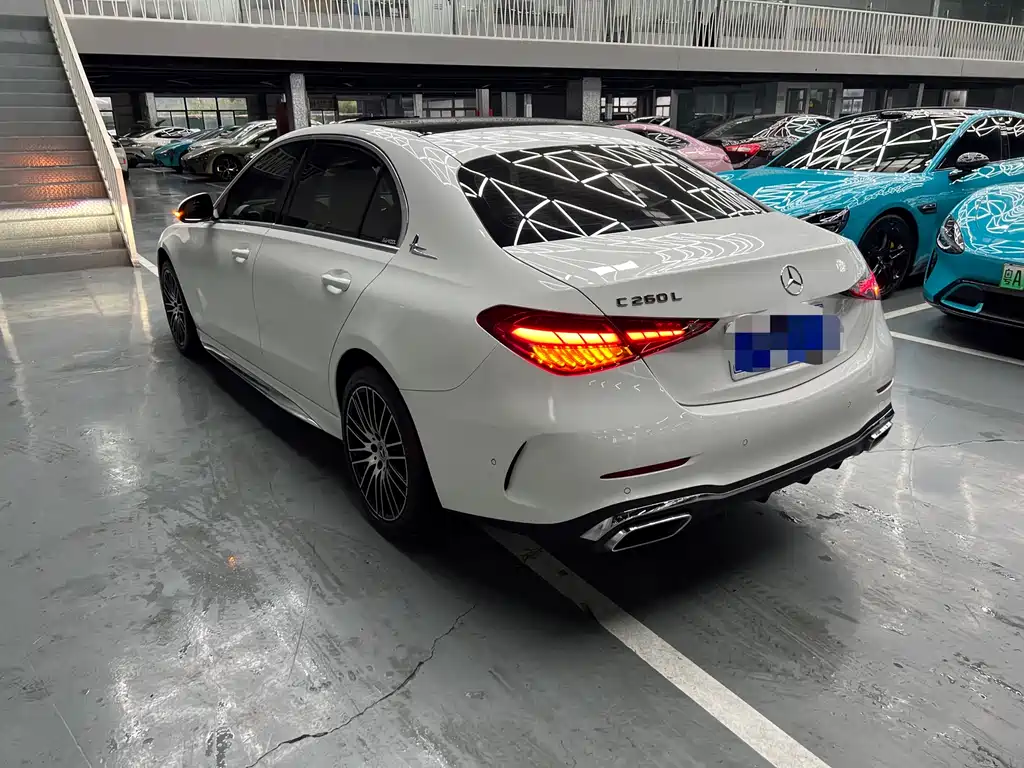 MERCEDES-BENZ C CLASS