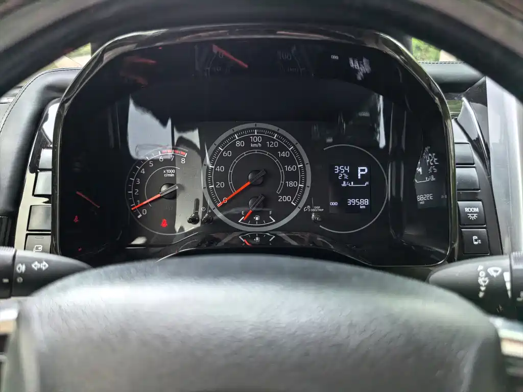 Toyota HiAce 2021 3.5L