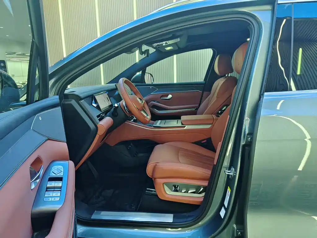 BYD Tang L — миниатюра 6