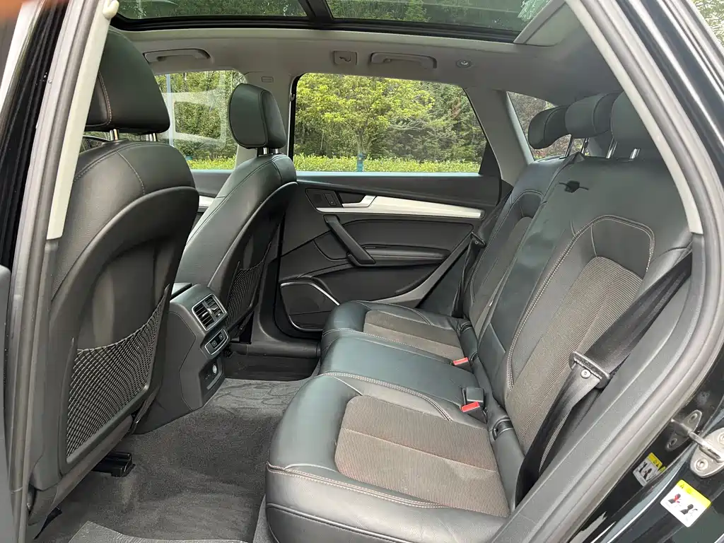 Audi Q5L 2020 40 TFSI