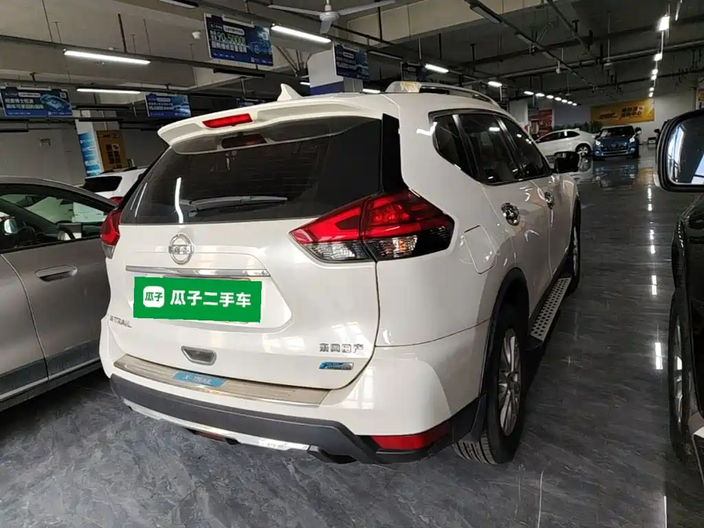 Nissan X-Trail — миниатюра 7