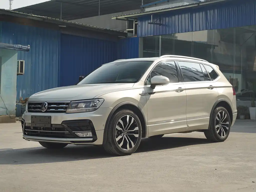 Volkswagen Tiguan L 2021