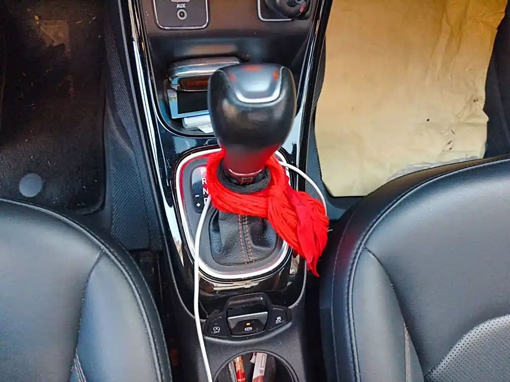 Jeep Compass — миниатюра 10