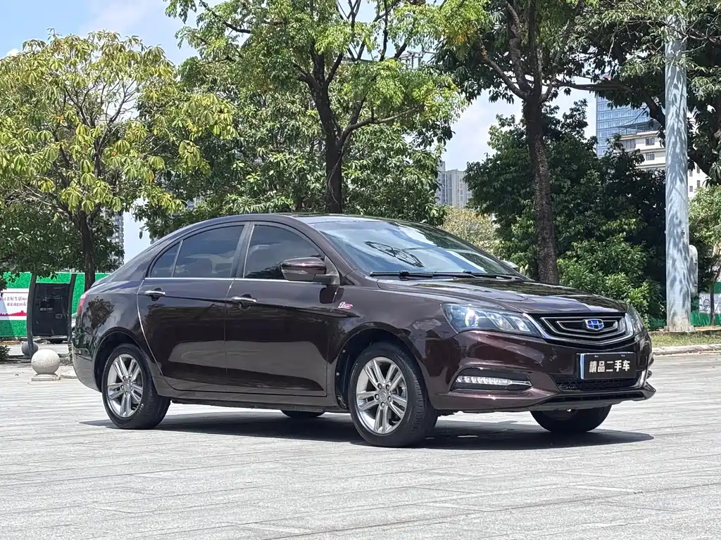 Geely Emgrand — миниатюра 3