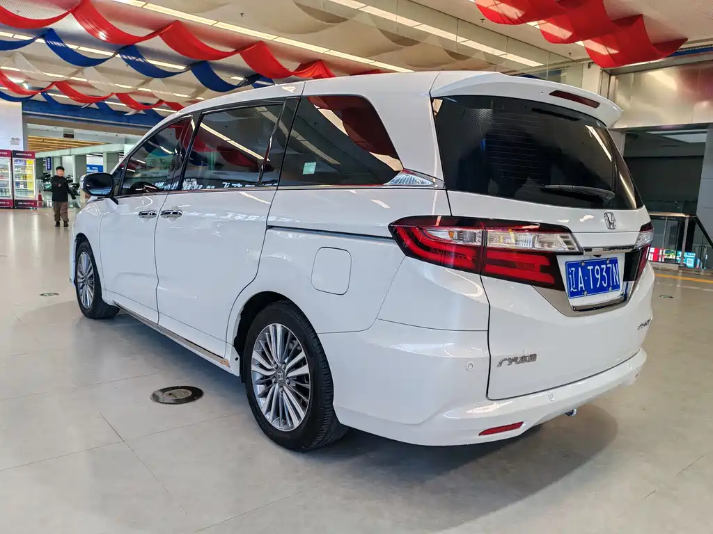 Honda Odyssey — миниатюра 6