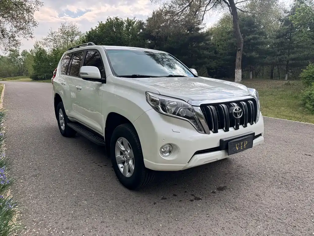 Toyota Prado (Import) 2015