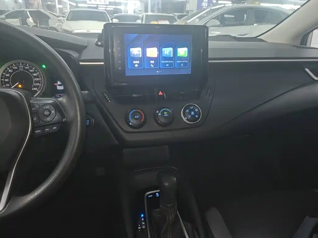 Toyota Corolla — миниатюра 13
