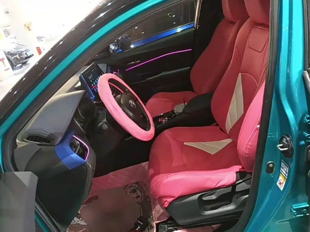 Toyota C-HR — миниатюра 15