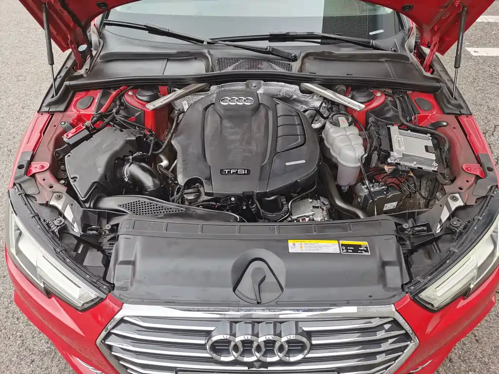 Audi A4L — миниатюра 4