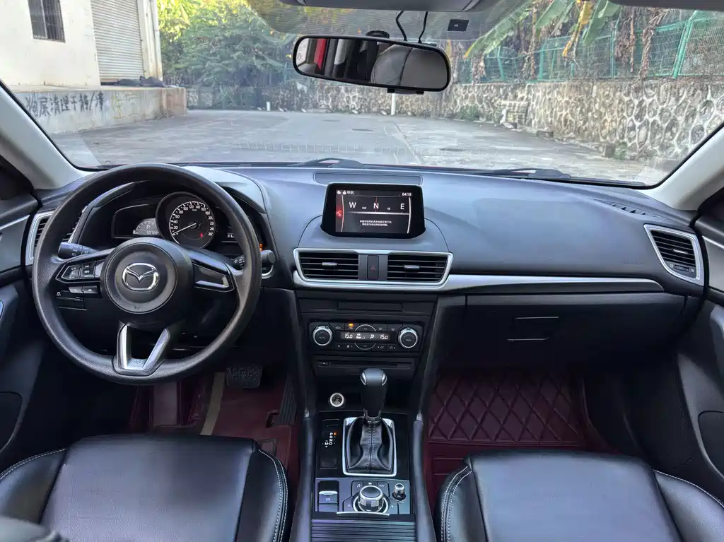Mazda 3 Axela — миниатюра 9