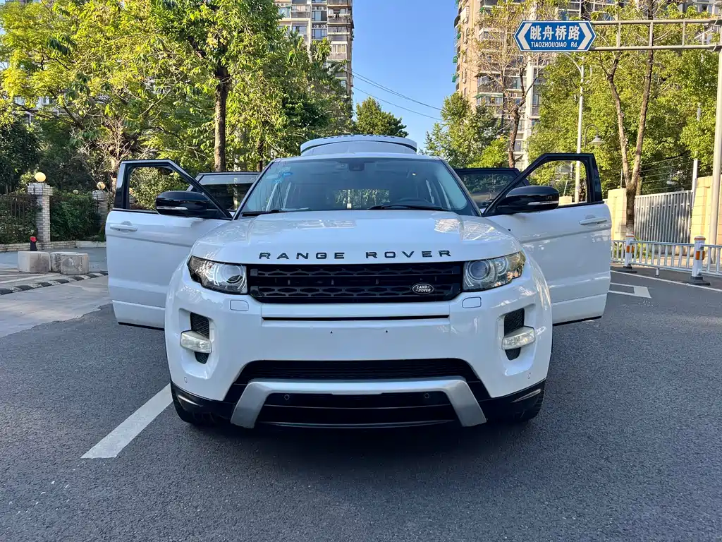 Land Rover Evoque (Import) — миниатюра 23