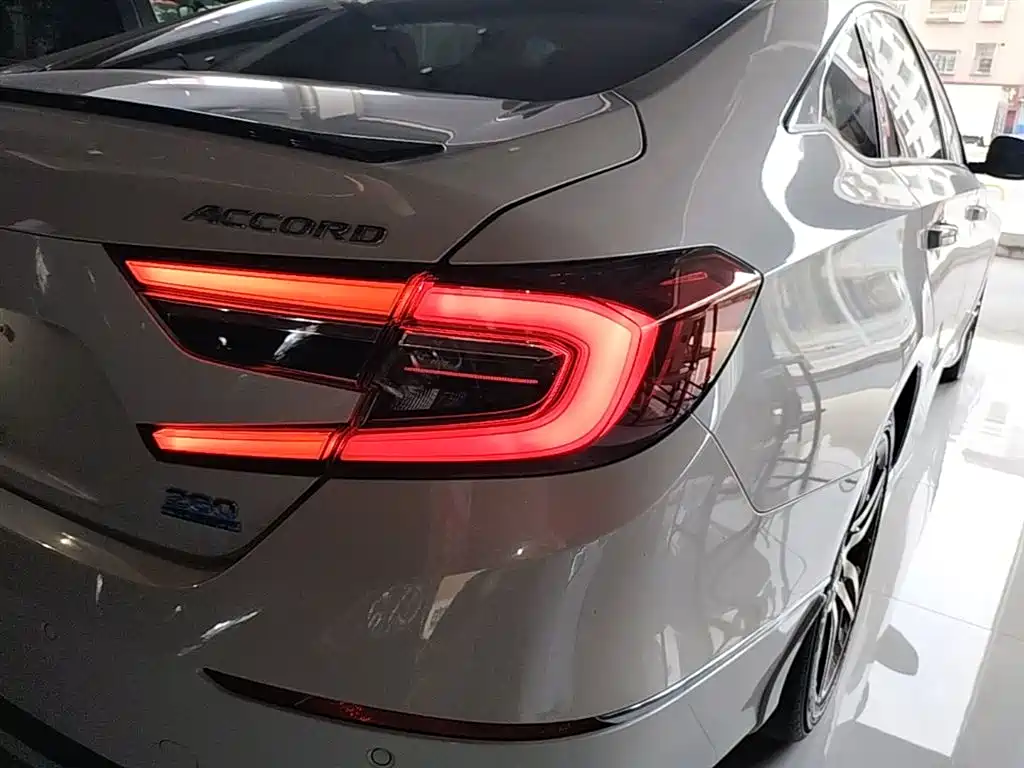 Honda Accord 2022 260TURBO Luxury