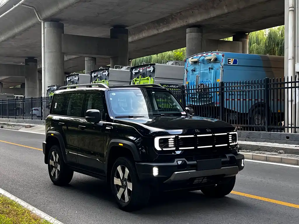 Beijing Off-Road BJ40 EREV — миниатюра 2
