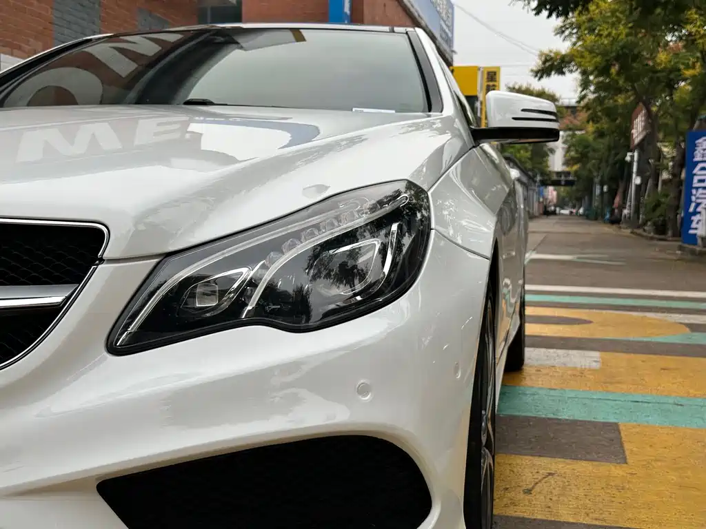 Mercedes-Benz E-Class (Import) — миниатюра 11