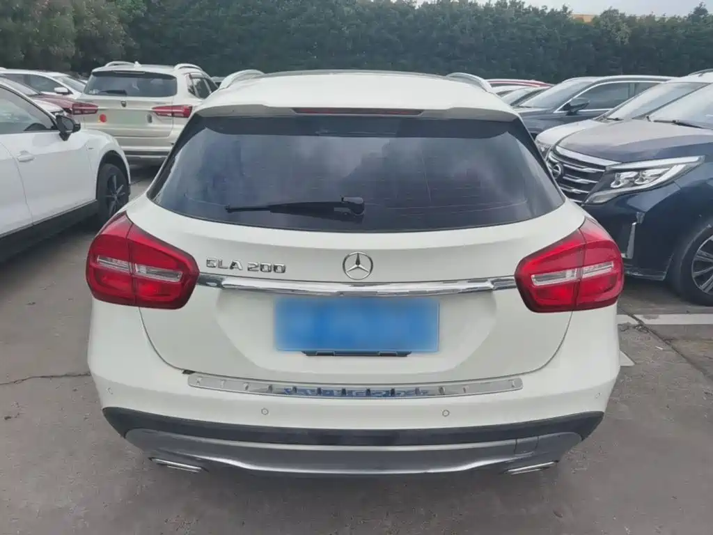 Mercedes-Benz GLA (Import) — миниатюра 6