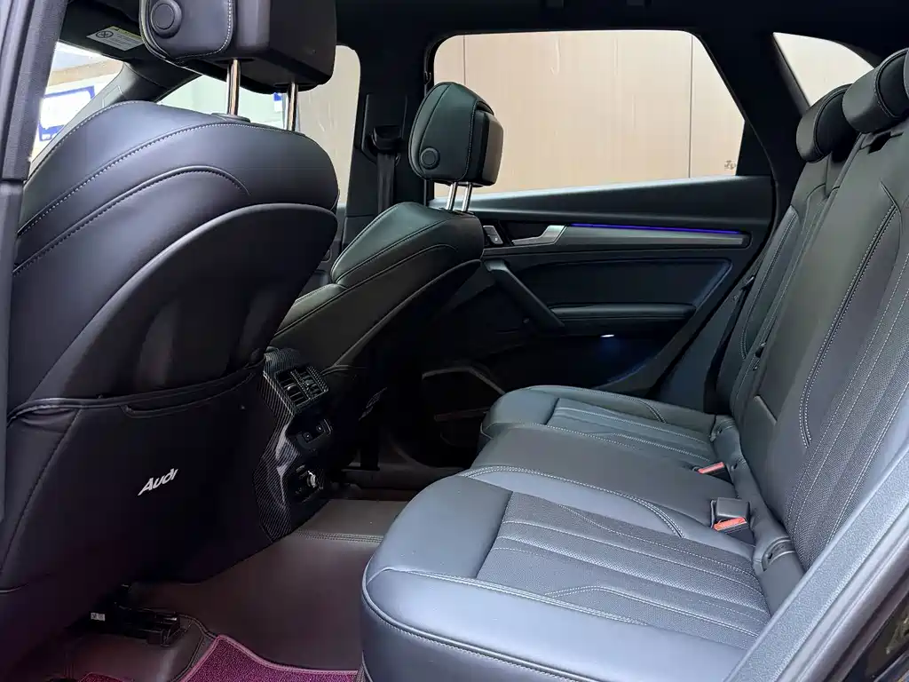 Audi Q5L — миниатюра 7