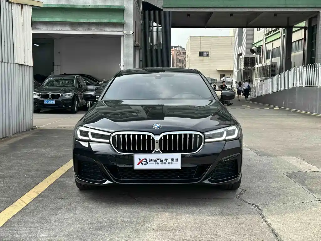 BMW 5 Series — миниатюра 2