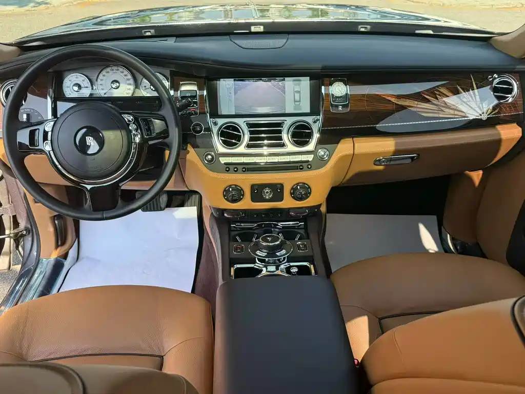 Rolls-Royce Ghost 6.6T Extended Edition, фото 4