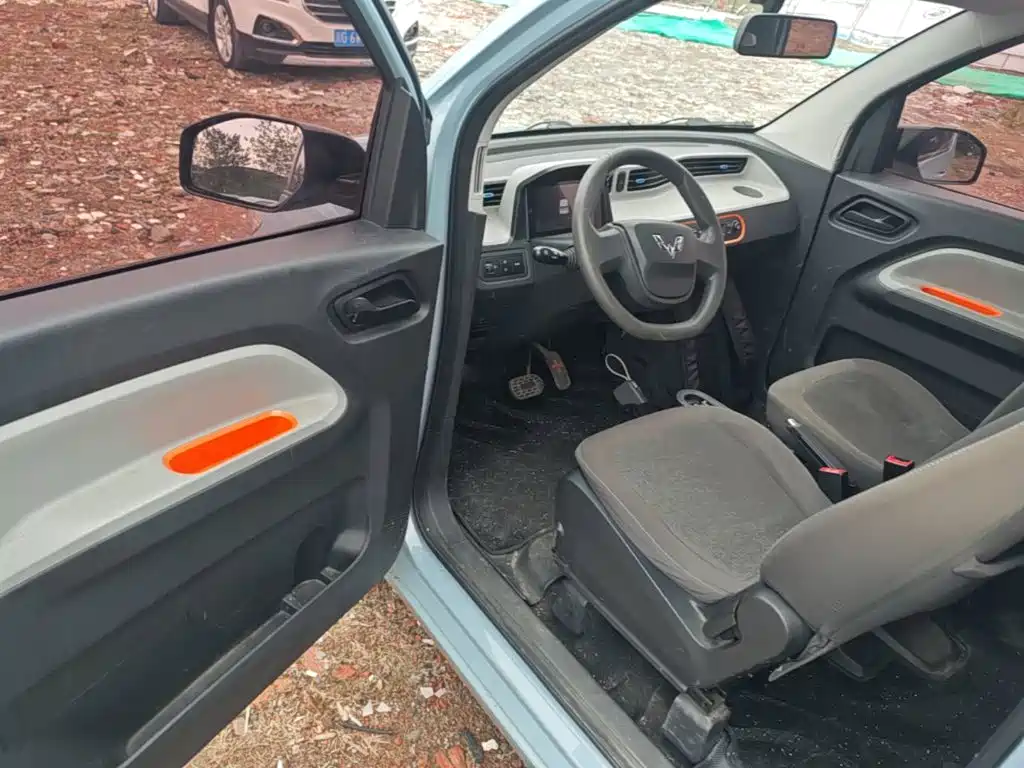 Wuling MINIEV — миниатюра 16