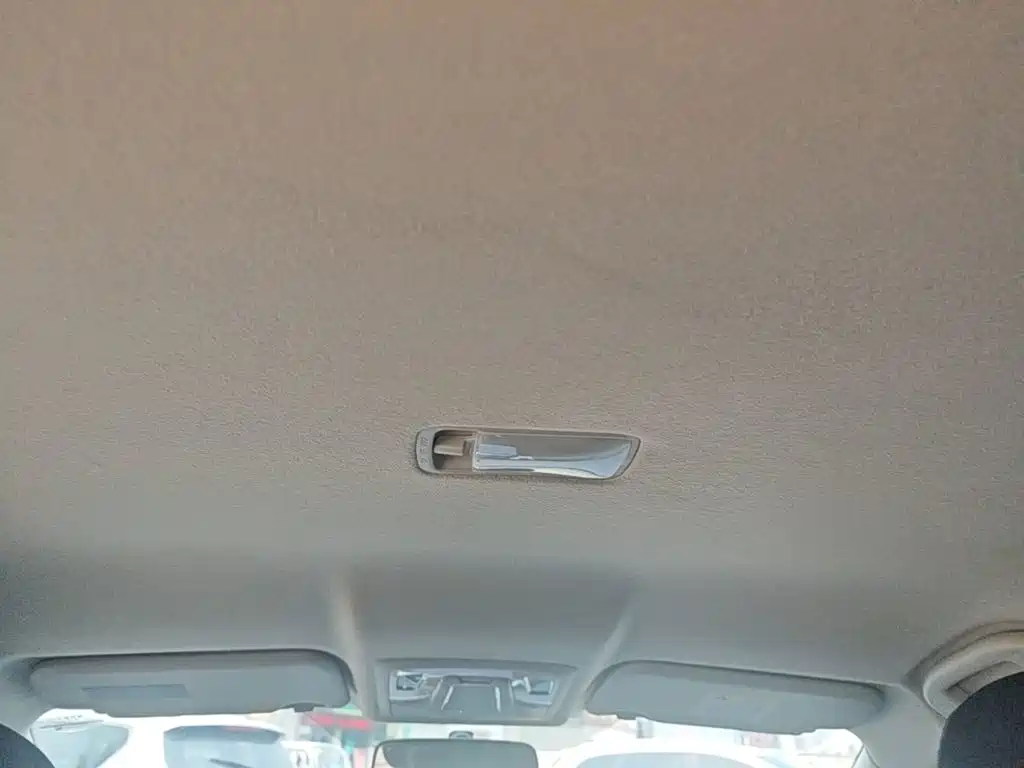 Nissan Sylphy — миниатюра 18